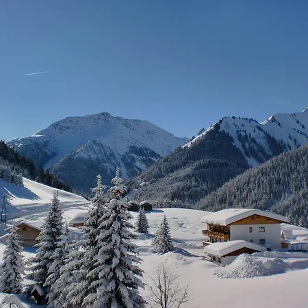 Rotlechhof Отель Берванг